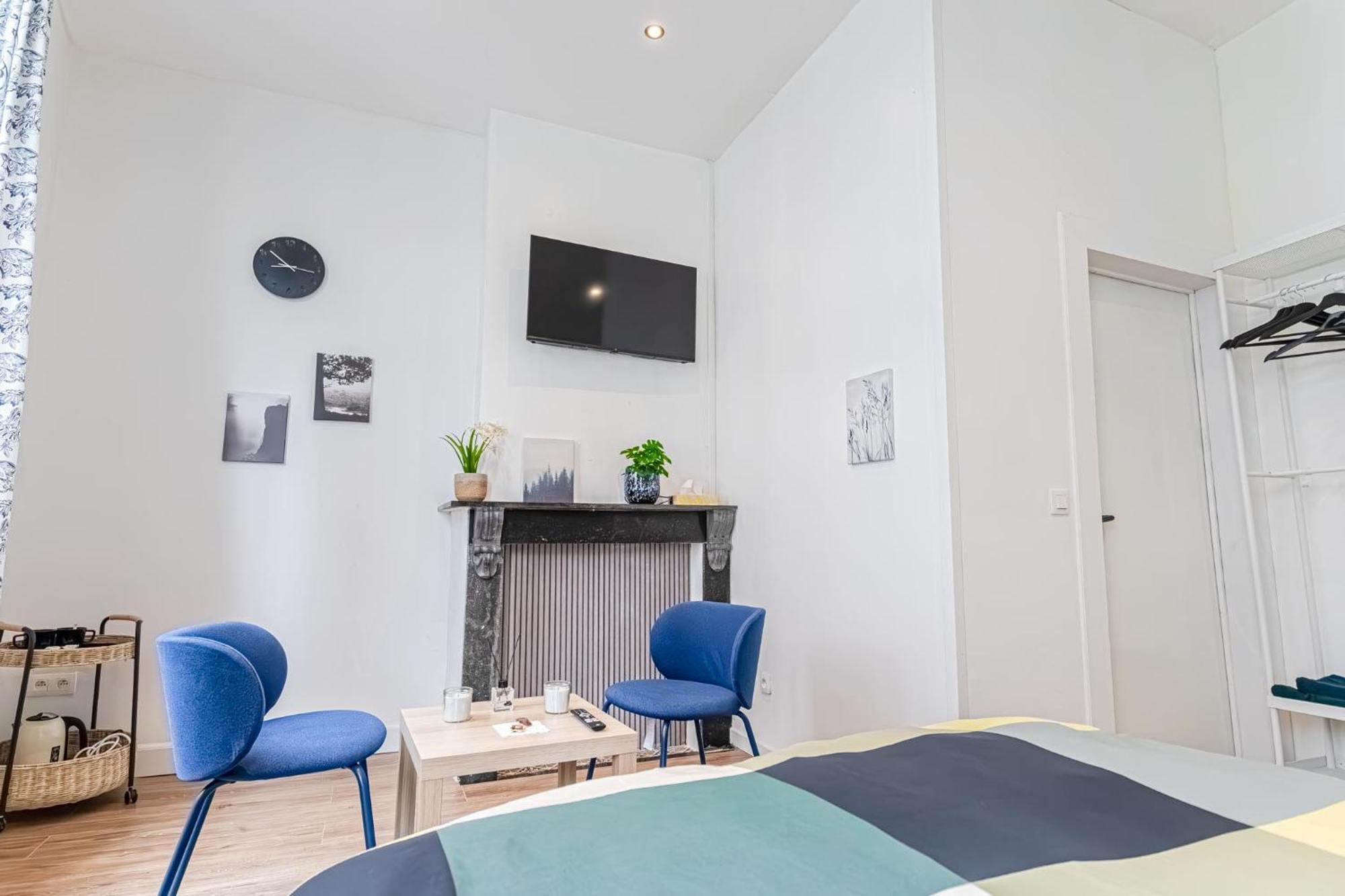 Appartement 6 Stylish & Comfortable , Heart Of *