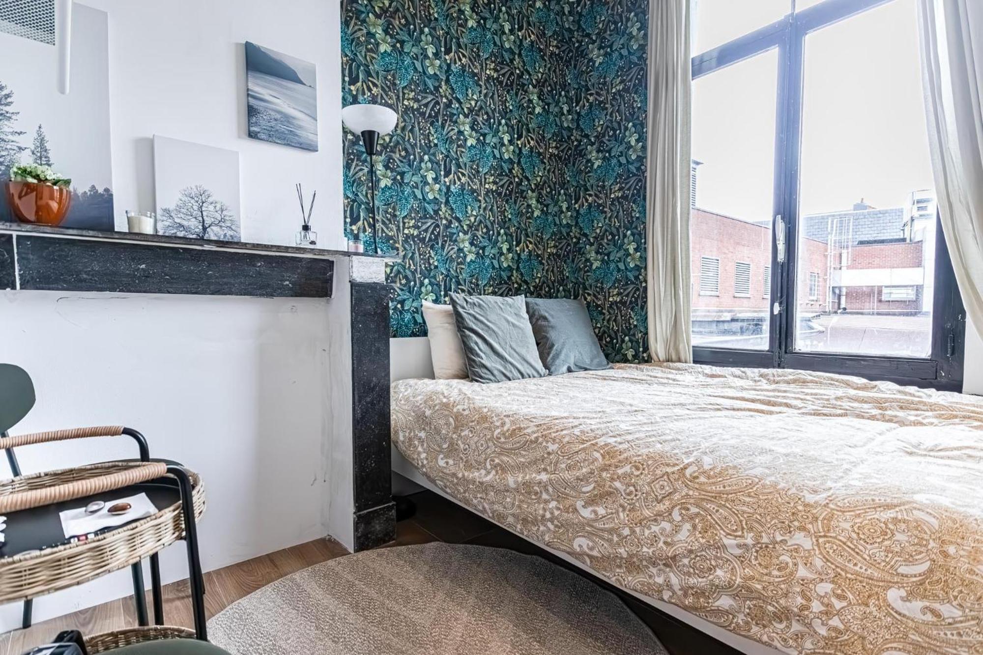 Apartment 6 Stylish & Comfortable , Heart Of *